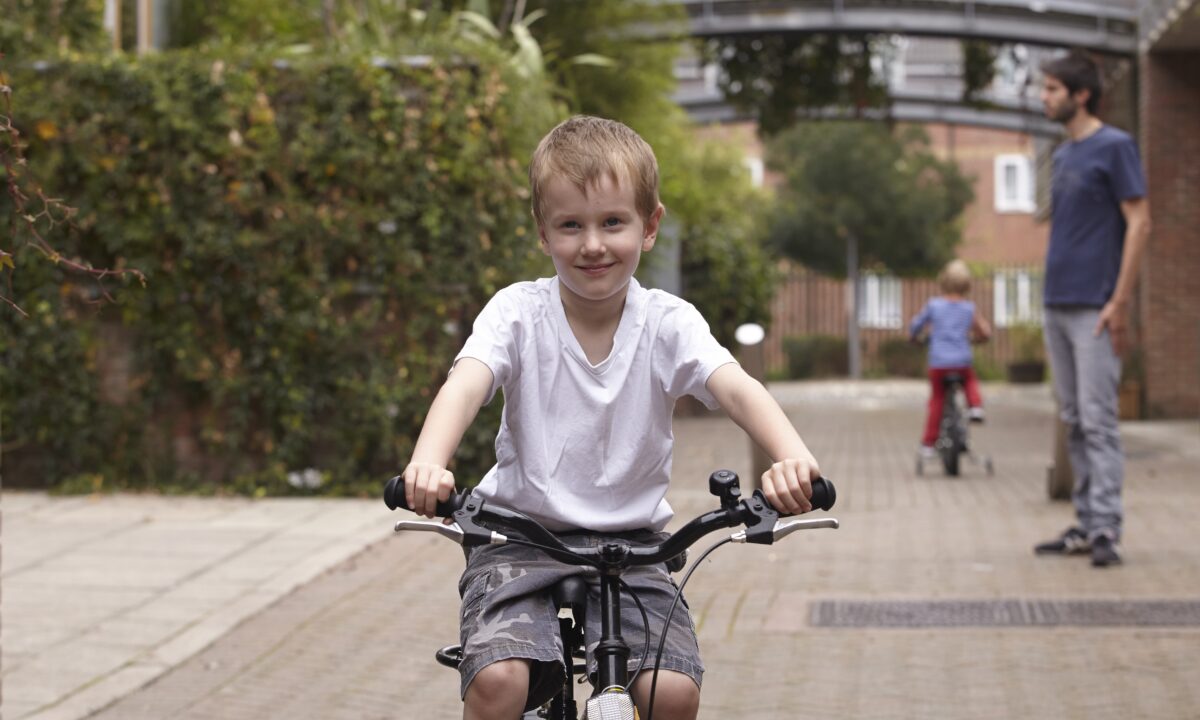 BedZED car-free streets