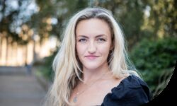 Katie portrait with curved edge